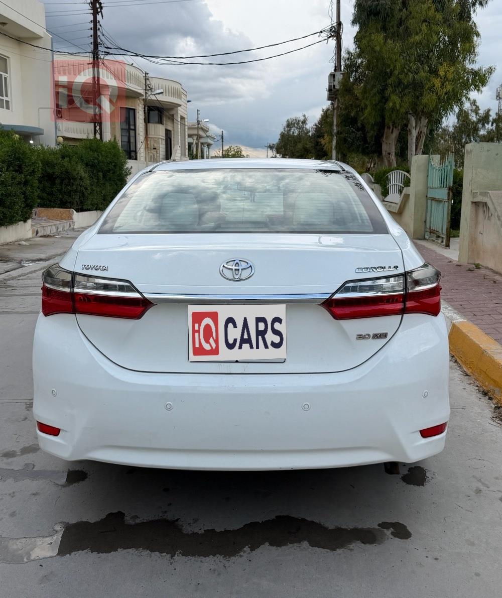 تۆیۆتا کۆرۆلا